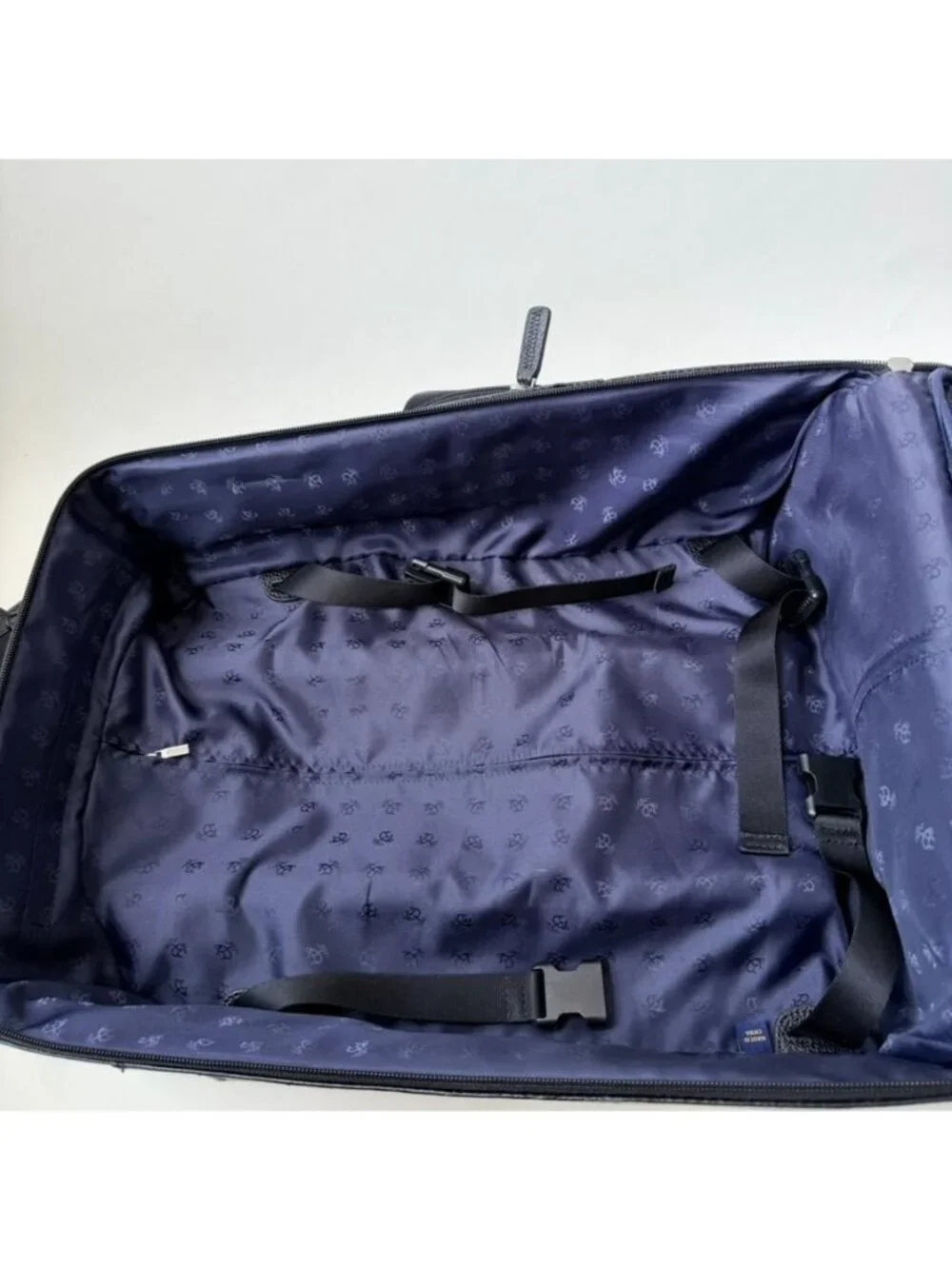 Brooks Brothers Rolling Weekend Carry-On Leather Suitcase Black